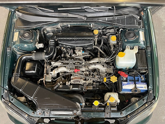 Subaru Legacy 7 of 13