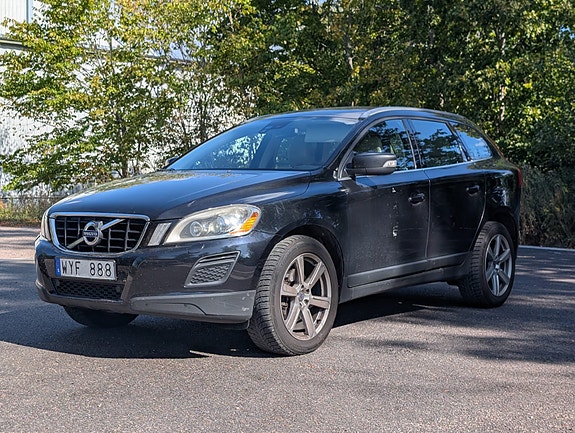 Volvo XC60 4 of 13