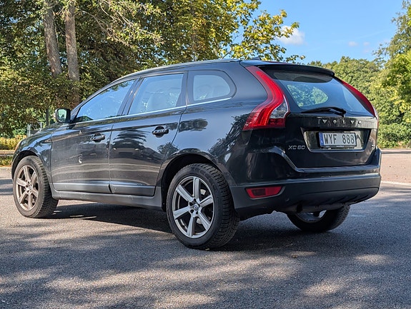 Volvo XC60 5 of 13