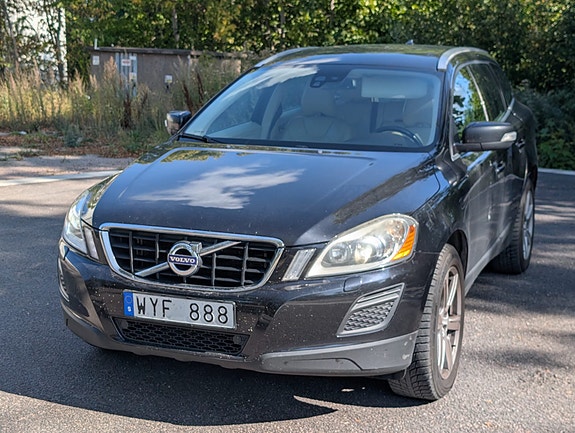 Volvo XC60 7 of 13