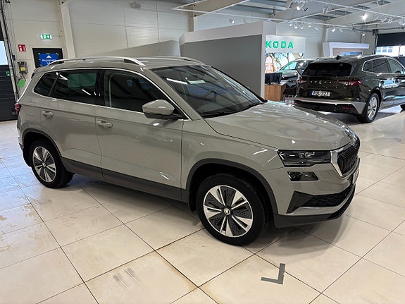 Skoda Karoq 3 of 22