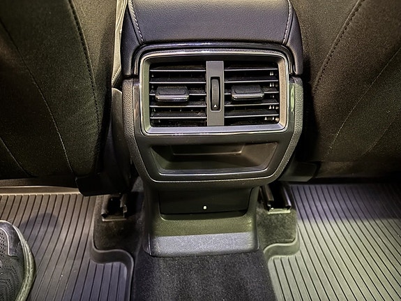 Skoda Karoq 10 of 23