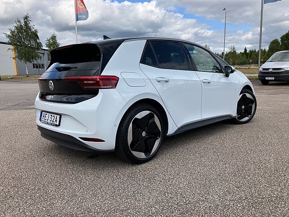 Volkswagen ID.3 10 of 30