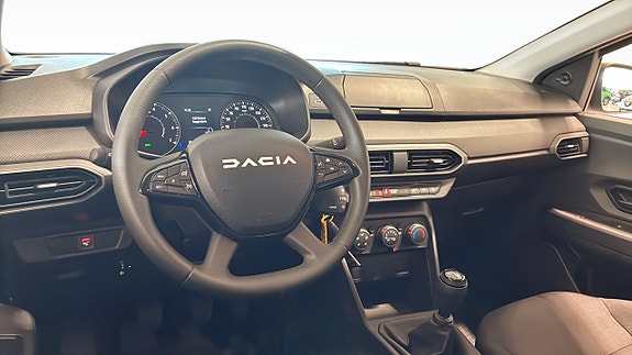 Dacia Sandero 17 of 23