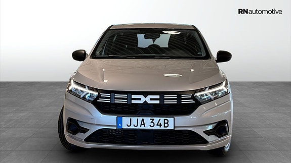 Dacia Sandero 8 of 23