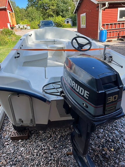 Ryds 435 styrpulpet ink 30 Hk samt trailer 2 of 9