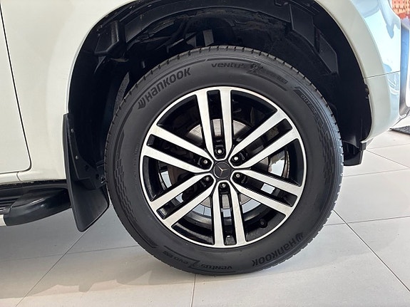 Mercedes-Benz X350 d 7 of 20