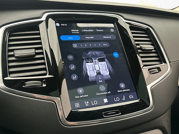 Volvo XC90 21 of 30