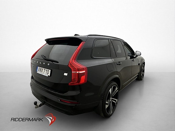 Volvo XC90 4 of 30