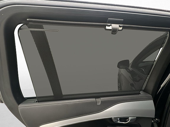 Volvo XC90 28 of 30