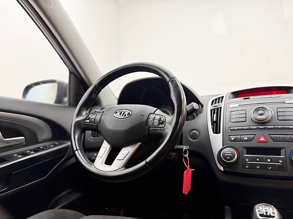 Kia Ceed 21 of 27