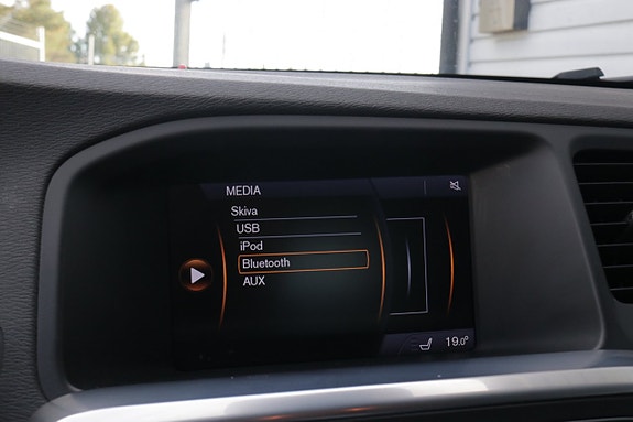 Volvo V60 9 of 14
