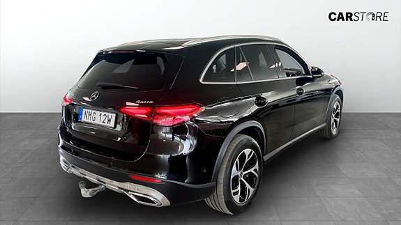 Mercedes-Benz GLC300 de 2 of 26