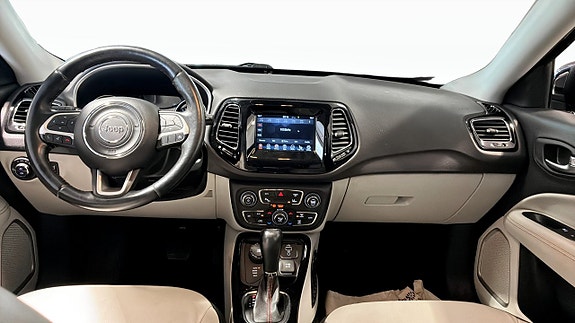Jeep Compass 4 of 23