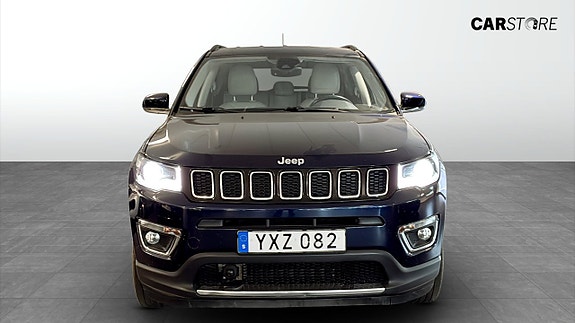 Jeep Compass 8 of 23