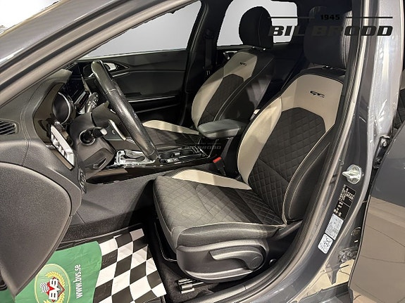 Kia Ceed 8 of 14