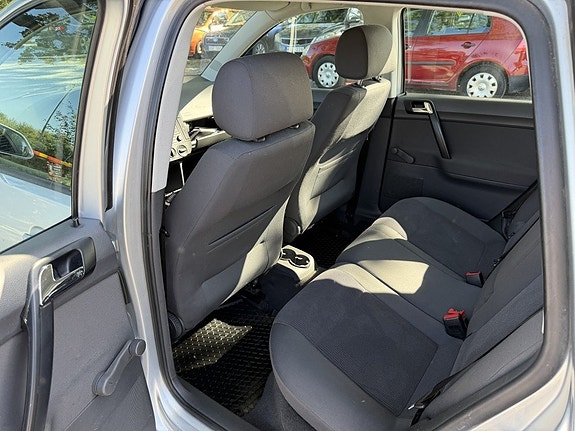 Volkswagen Polo 17 of 19