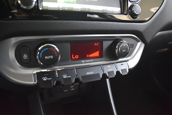 Kia Rio 12 of 14