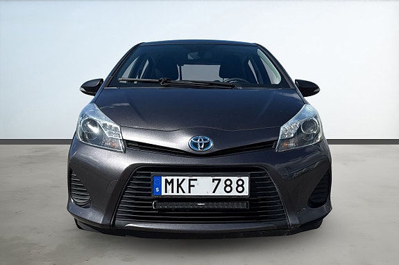 Toyota Yaris 8 of 20