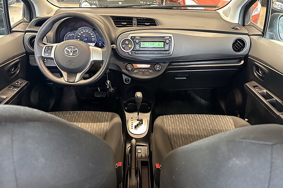 Toyota Yaris 17 of 20