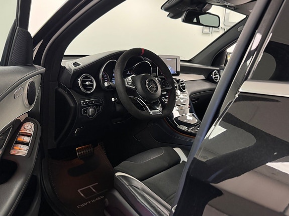 Mercedes-Benz GLC63 3 of 15