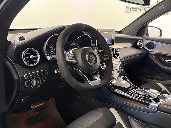Mercedes-Benz GLC63 4 of 15