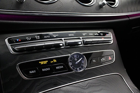 Mercedes-Benz E200 d 19 of 27