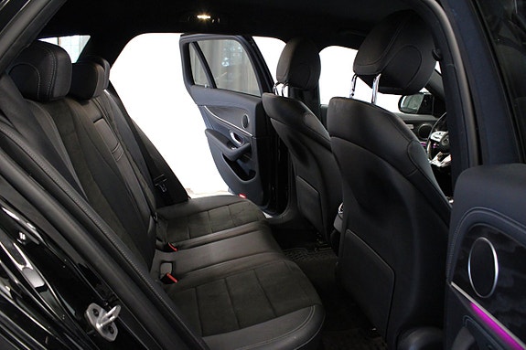 Mercedes-Benz E200 d 14 of 27