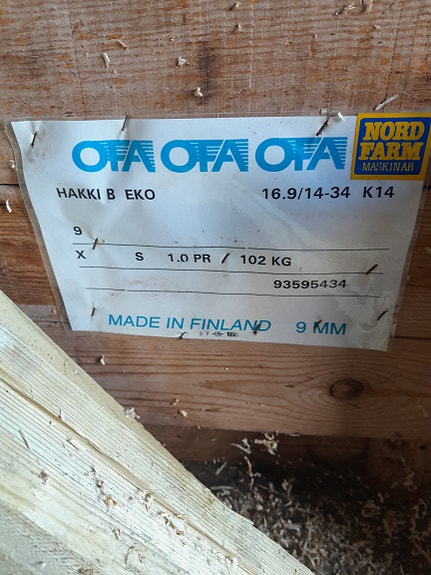 16.9 34 broddkedjor med färg kvar 2 of 3