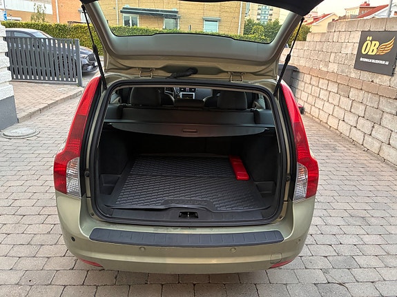 Volvo V50 11 of 23