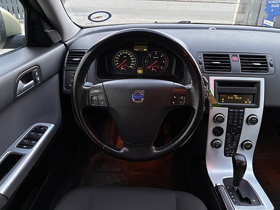 Volvo V50 13 of 23