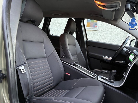 Volvo V50 18 of 23