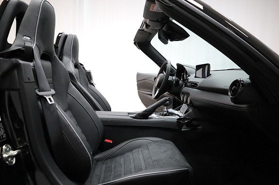 Mazda MX-5 29 of 30
