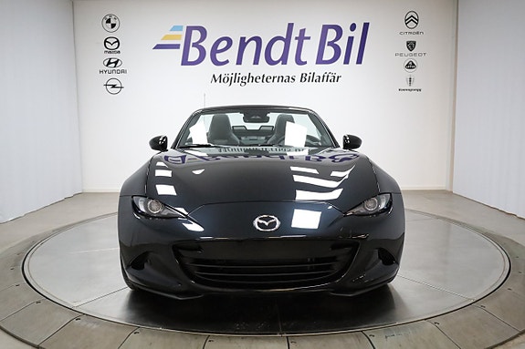 Mazda MX-5 2 of 30