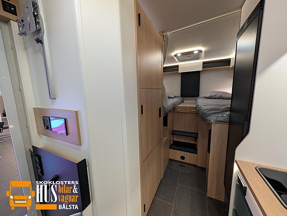 Pilote Atlas A 690 GJ Automat 165hk 200ALit 200W Solc Dieselvärmare Vinterpak 15 of 27