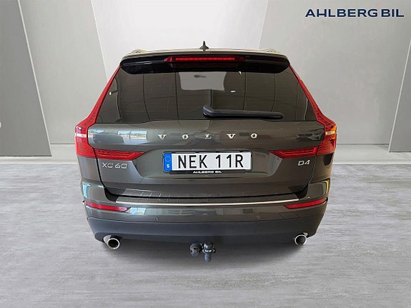 Volvo XC60 7 of 16