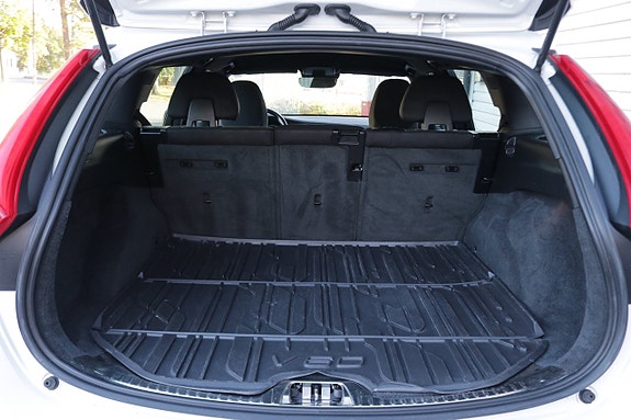 Volvo V60 15 of 15
