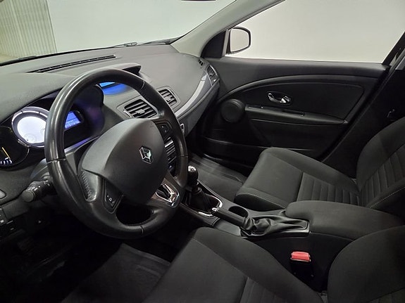 Renault Megane 10 of 10