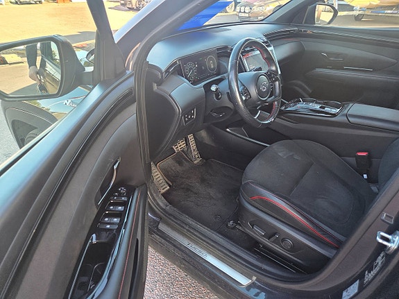 Hyundai Tucson 4 of 27