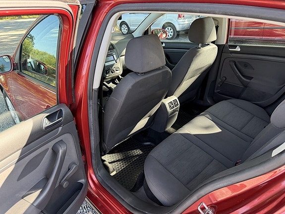 Volkswagen Golf I 14 of 17