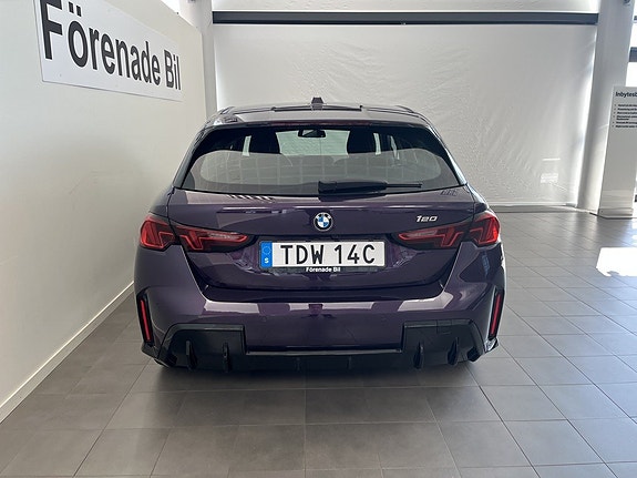 BMW 120 13 of 14