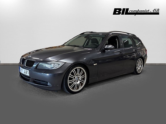 BMW 320i