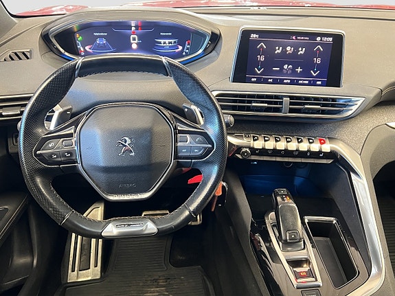 Peugeot 3008 14 of 21