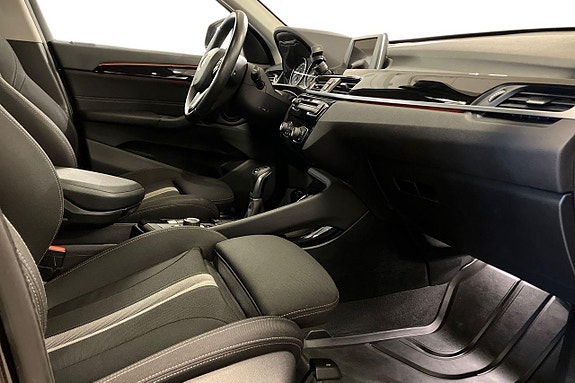 BMW X1 18 of 21
