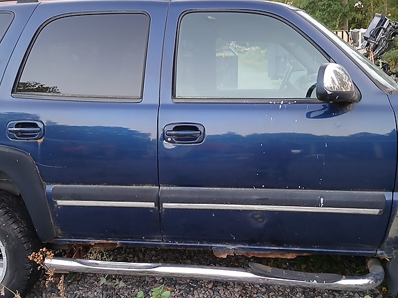Chevrolet Tahoe 4 of 7