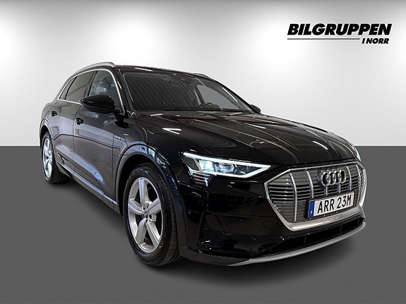 Audi e-tron 3 of 18