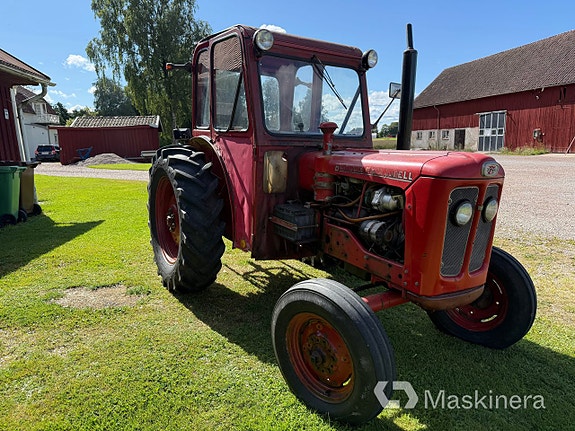 Traktor BOLINDER-MUNKTELL Volvo 320 3 of 27