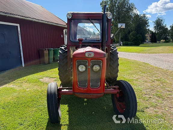 Traktor BOLINDER-MUNKTELL Volvo 320 2 of 27