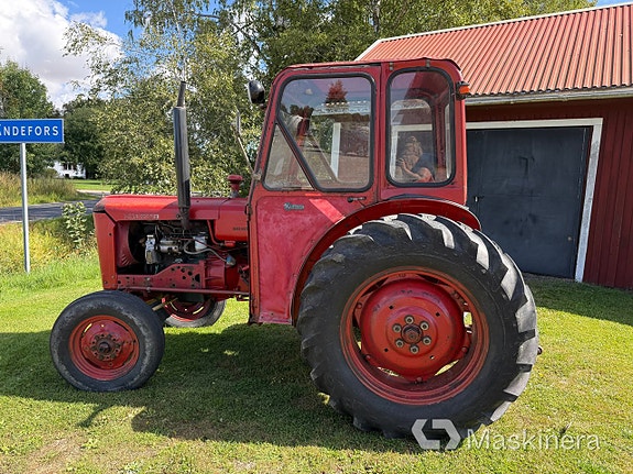 Traktor BOLINDER-MUNKTELL Volvo 320 8 of 27
