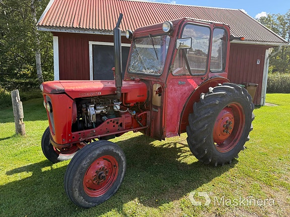 Traktor BOLINDER-MUNKTELL Volvo 320